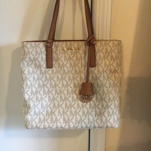 Michael Kors LG Morgan vanilla tote